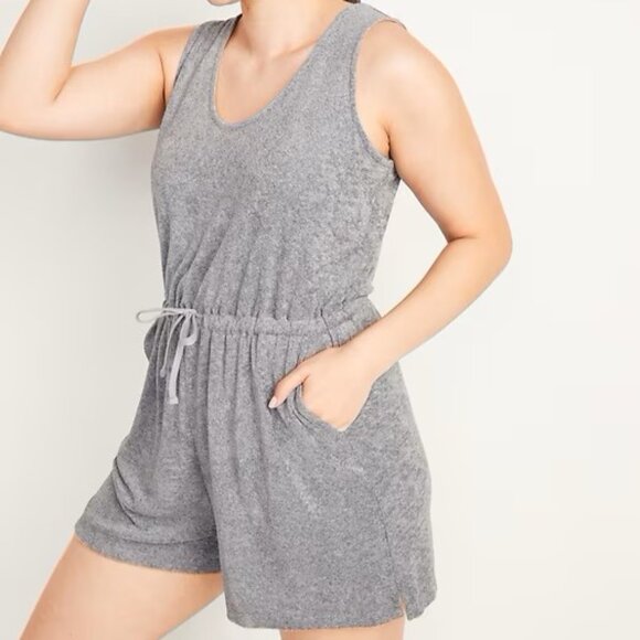 Grey terry cloth Old Navy romper (XL) - Picture 1 of 4